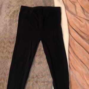 Black leggings